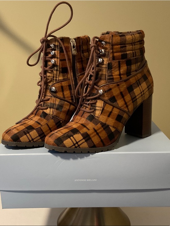 ANTONIO MELANI Shoes - ANTONIO MELANI Tan and Black Plaid Lace-Up Block Heel Ankle Boots
